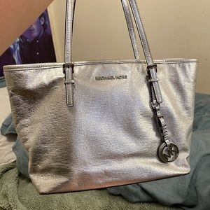 Michael kors small tote
